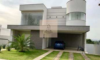 Imagem: Casa de condomínio à venda, porteira fechada