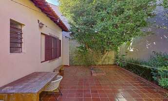 Imagem 3: Casa à venda em Belo Horizonte, Santo Antônio, com 4 quartos, 325m²