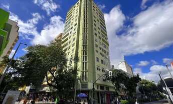 Imagem: Apartamento à venda, no Ed. Tambaú, em