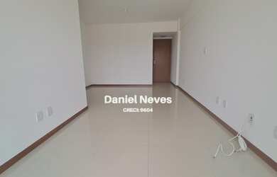 Imagem 2: Apartamento à Venda em Buraquinho, Lauro de Freitas - BA 3/4, sendo uma suíteSala de estar