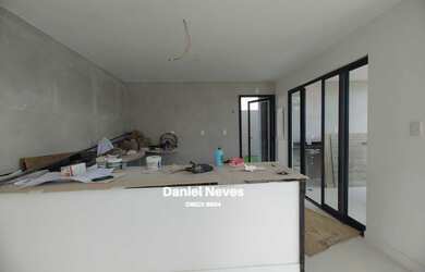 Imagem 5: Casa Nova à Venda no Alphaville Litoral Norte! * 4 suítes amplas, sendo uma térrea* Sala