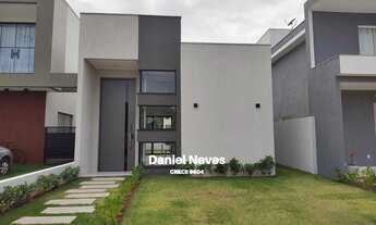 Imagem: Casa à VENDA em condomínio, próxima ao