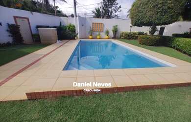 Imagem 6: Casa à Venda em condomínio, Buraquinho, Lauro de Freitas - BA  com ampla área e árvores fr