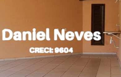 Imagem 3: Casa à VENDA na Avenida Priscila Dutra, Condomínio próximo de Vilas do Atlântico, de 5 qua