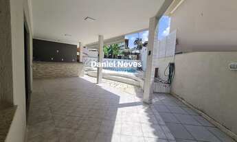 Imagem 2: Casa de 4 quartos à venda em Condomínio Próximo a Vilas - (Priscila Dutra) -  sendo 3 suít