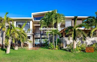 Imagem 3: Casa em Condomínio para Venda em Mata de São João, Praia do Forte, 8 dormitórios, 8 suítes