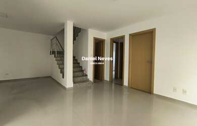 Imagem 2: Casa em Condomínio para Venda em Lauro de Freitas, Buraquinho, 4 dormitórios, 4 suítes, 5