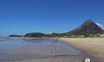 Imagem 3: Casa Duplex á venda 4 Quartos sendo 3 suítes - Praia Maria Neném - Piúma/ES