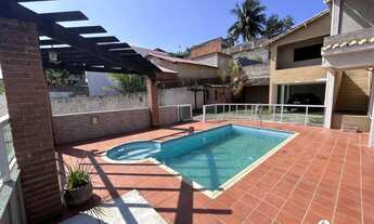 Imagem 5: Casa Duplex à venda 5 Quartos sendo 4 suítes lazer com área gourmet, piscina,churrasqueira