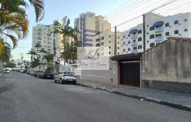 Imagem 2: Sobrado à venda em Caraguatatuba, Vila Atlântica, com 4 quartos, 320m²