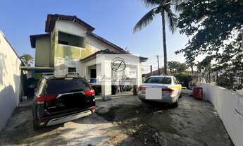 Imagem 7: Sobrado com 5 quartos, 211m², à venda em Caraguatatuba, Jardim Britânia