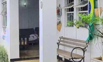 Imagem: Casa com 4 quartos, 300m², à venda em