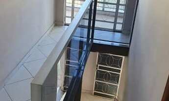 Imagem 4: Casa à venda em Santana do Paraíso, Parque Caravelas, com 3 quartos, 180m²