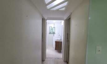 Imagem 5: AMPLO QTO E SALA REFORMADO, ANDAR ALTO, WC ADAPTADO, LAVABO, ÁREA DE SERVIÇO, 01 VAGA COLE