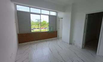 Imagem 3: APTº REFORMADO, 02 DORMS., SUÍTE, 02 WC, 1º ANDAR DE FRENTE, VISTA MAR, 01 VAGA