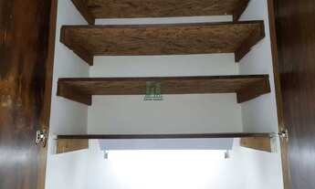 Imagem 4: QUARTO E SALA , 01 WC, ÁREA DE SERVIÇO, ARMÁRIOS, ANDAR ALTO, 01 VAGA