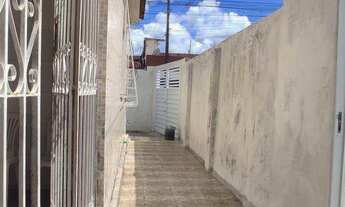 Imagem 6: Casa de Esquina à Venda com 2 Moradias no Fernando Collor – 5 Quartos (1 Suíte), 162,65m²