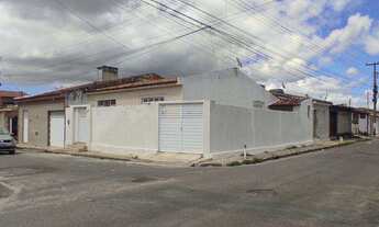 Imagem 2: Casa de Esquina à Venda com 2 Moradias no Fernando Collor – 5 Quartos (1 Suíte), 162,65m²