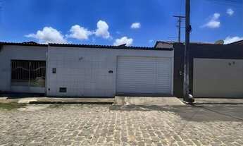 Imagem: Casa à venda em Aracaju, Santa Maria, com