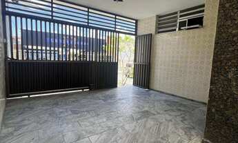 Imagem 3: Casa à venda em Aracaju, São José, com 5 quartos, 304m²