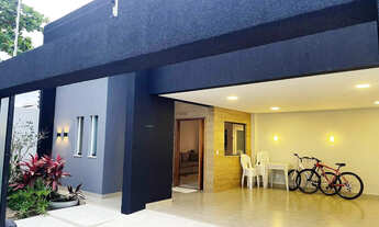 Imagem: Casa de Luxo à Venda 3 Suítes, Piscina