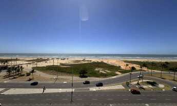Imagem 3: Apartamento Alto Padrão Frente Mar à Venda na Atalaia | 160m²