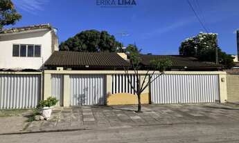 Imagem 2: Casa espaçosa com 4 quartos sendo uma suíte, localizada em Jardim Atlântico, Olinda - Pern