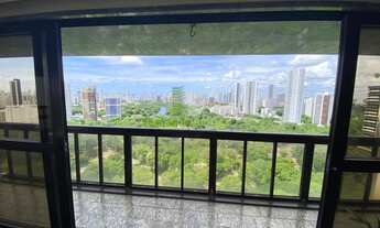 Imagem 7: Apartamento para Venda em Recife, Jaqueira, 4 dormitórios, 4 suítes, 5 banheiros, 3 vagas