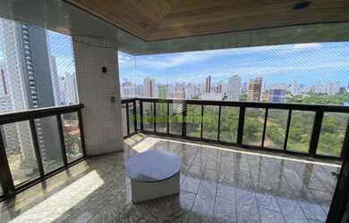 Imagem 2: Apartamento para Venda em Recife, Jaqueira, 4 dormitórios, 4 suítes, 5 banheiros, 3 vagas