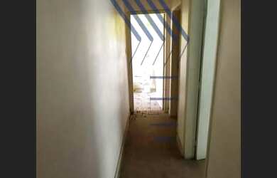 Imagem 3: Prédio comercial com loja e 5 apartamentos, com 520m², à venda