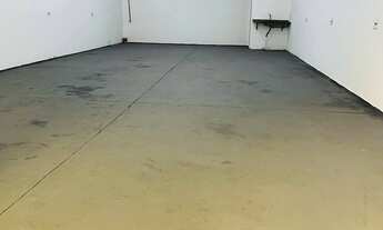 Imagem 3: Galpão180m² a/c, energia trifásica, ZR3 Jardim São Guilherme