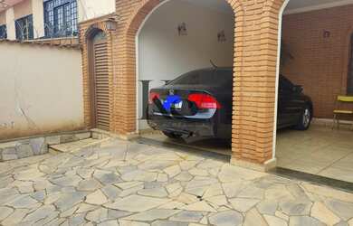 Imagem 3: Casa para Venda em Ribeirão Preto / SP no bairro Jardim Paulistano