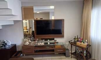 Imagem 4: Sobrado para Venda em Curitiba / PR no bairro Guabirotuba