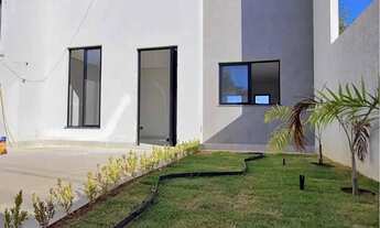 Imagem: Casa com 4 quartos, 130m², à venda em