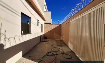 Imagem 2: Casa à venda, Todos os Santos, com 2 quartos, 100m²