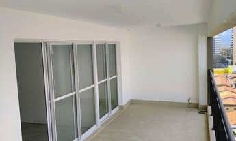 Imagem 6: Apartamento 136m² • 4 Dormitórios (2 Suítes) - Suíte master com closet • 2 Vagas - Resort