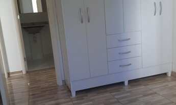 Imagem 3: Apartamento 48m² • 2 Dormitórios • 1 Vaga • Condomínio com Lazer de Clube