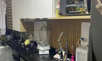 Imagem 6: Apartamento reformado! Andar alto! Pronto para morar! 2 Quartos • Varanda • 1 Vaga, com La