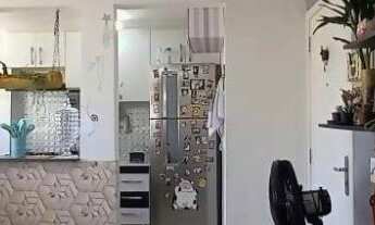 Imagem 2: Apartamento todo reformado! 2 Quartos • 1 Vaga Coberta FIxa