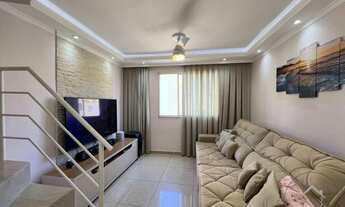 Imagem: Belo Sobrado Reformado Varanda Ampla