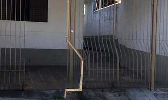 Imagem 2: Casa com 2 quartos, 200m², para locação em Cotia, Jardim Estela Mari