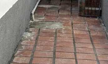 Imagem 1: Casa com 2 quartos, 200m², para locação em Cotia, Jardim Estela Mari