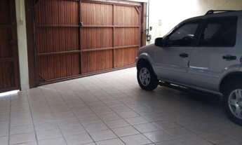 Imagem: Casa com 214m², 3 Quartos, sendo 1 Suíte