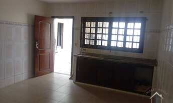 Imagem 3: Casa à venda em Taboão da Serra, Jardim Irapua, com 3 quartos, 350m²