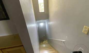 Imagem 6: Casa de condomínio • Varanda c/ Churrasqueira • 3 Quartos • 1 Suíte • Sótão reformado • 2