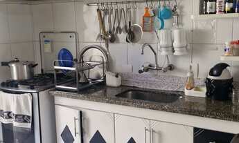 Imagem 2: Oportunidade - Casa com Quintal Amplo, 2 Quartos, Possibilidade de 3 Quartos, 1 Vaga