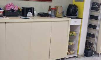 Imagem 5: Oportunidade - Casa com Quintal Amplo, 2 Quartos, Possibilidade de 3 Quartos, 1 Vaga