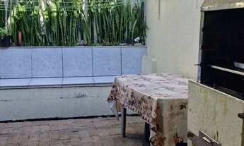 Imagem 6: Oportunidade - Casa com Quintal Amplo, 2 Quartos, Possibilidade de 3 Quartos, 1 Vaga