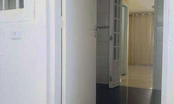 Imagem 5: Casa de condomínio com 2 dorm. No Horto do Ypê,à venda