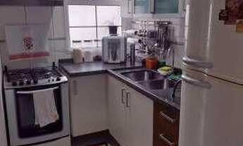 Imagem 4: Casa Ampla 140m² • 4 Quartos • 1 Suíte • 2 Vagas • Em condomínio fechado, cercado de infra